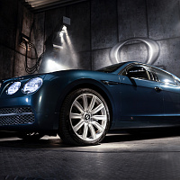 Виниловая автопленка OmegaSkinz Hail To The King OS-755