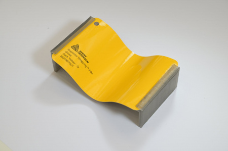Виниловая автопленка  Gloss Dark Yellow - Темно-желтая глянцевая BM5950001 / AV2140001 / CB1440001