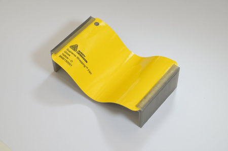 Виниловая автопленка  Gloss Yellow - Глянцевый желтый BM6150001 / CB1430001